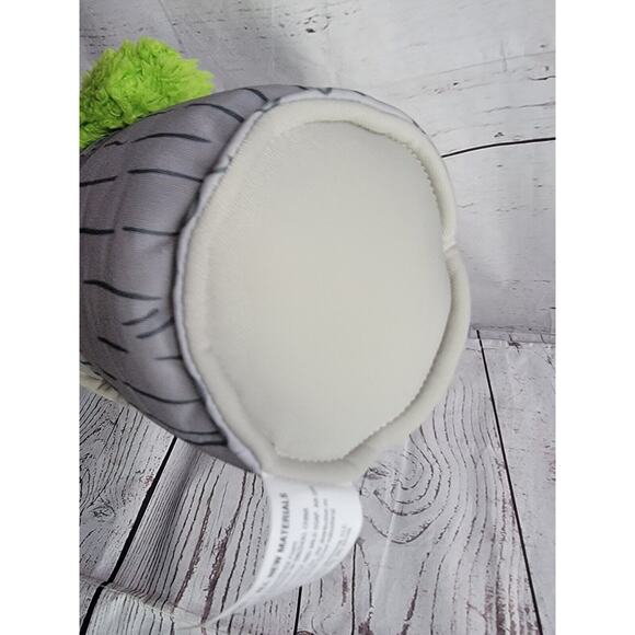 Kohl's Cares -Sesame Street's Oscar the Grouch 10 In Tall Plush in Trash Can - Picture 6 of 7